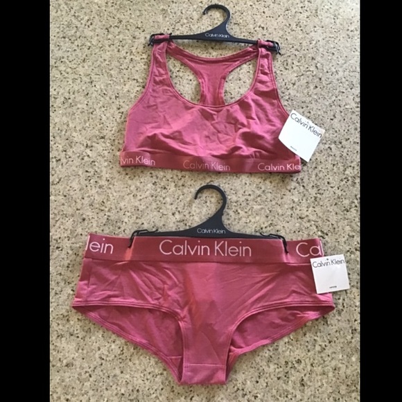 Calvin Klein Other - 🖤 Calvin Klein Matching Bra and Panty Set 🖤